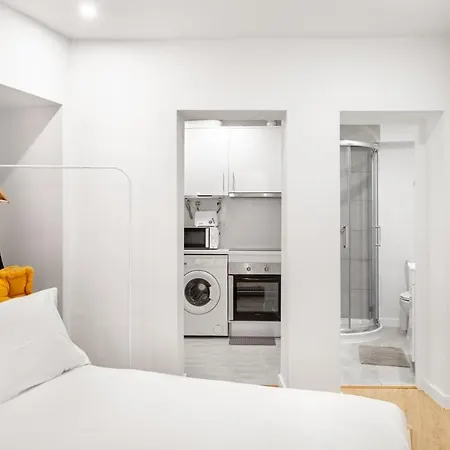 Apartment Altido Elegant Moments From Carmo Convent, In Bairro Alto *