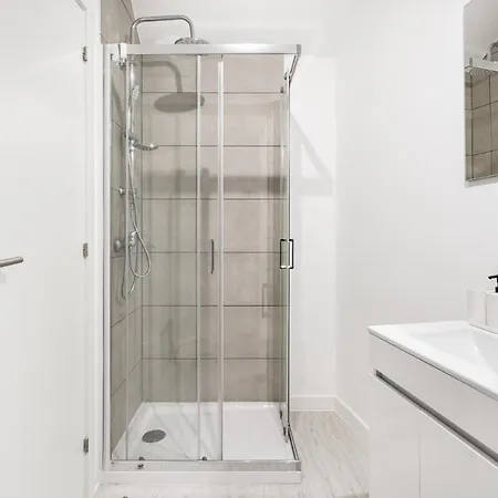 Apartment Altido Elegant Moments From Carmo Convent, In Bairro Alto