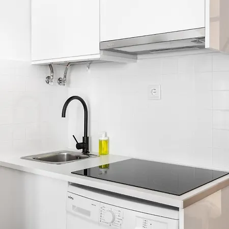 Apartment Altido Elegant Moments From Carmo Convent, In Bairro Alto *