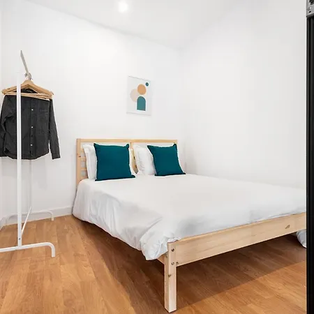 Apartment Altido Elegant Moments From Carmo Convent, In Bairro Alto *