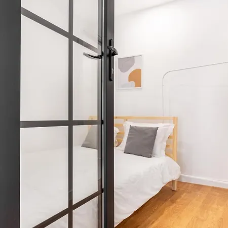 Apartment Altido Elegant Moments From Carmo Convent, In Bairro Alto