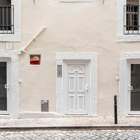 Altido Elegant Moments From Carmo Convent, In Bairro Alto Apartment Lissabon